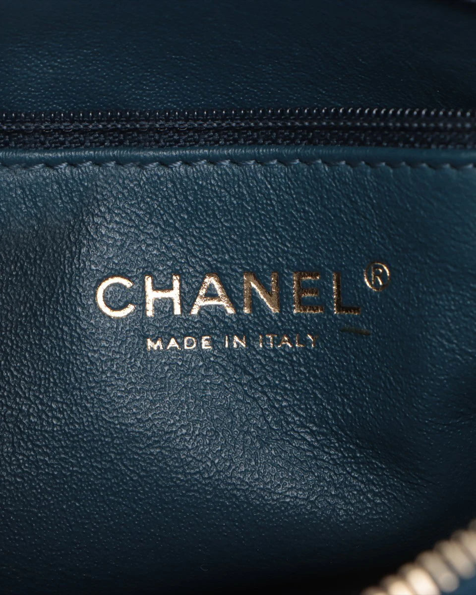 Pre-Owned Chanel Filigree Waist Bag