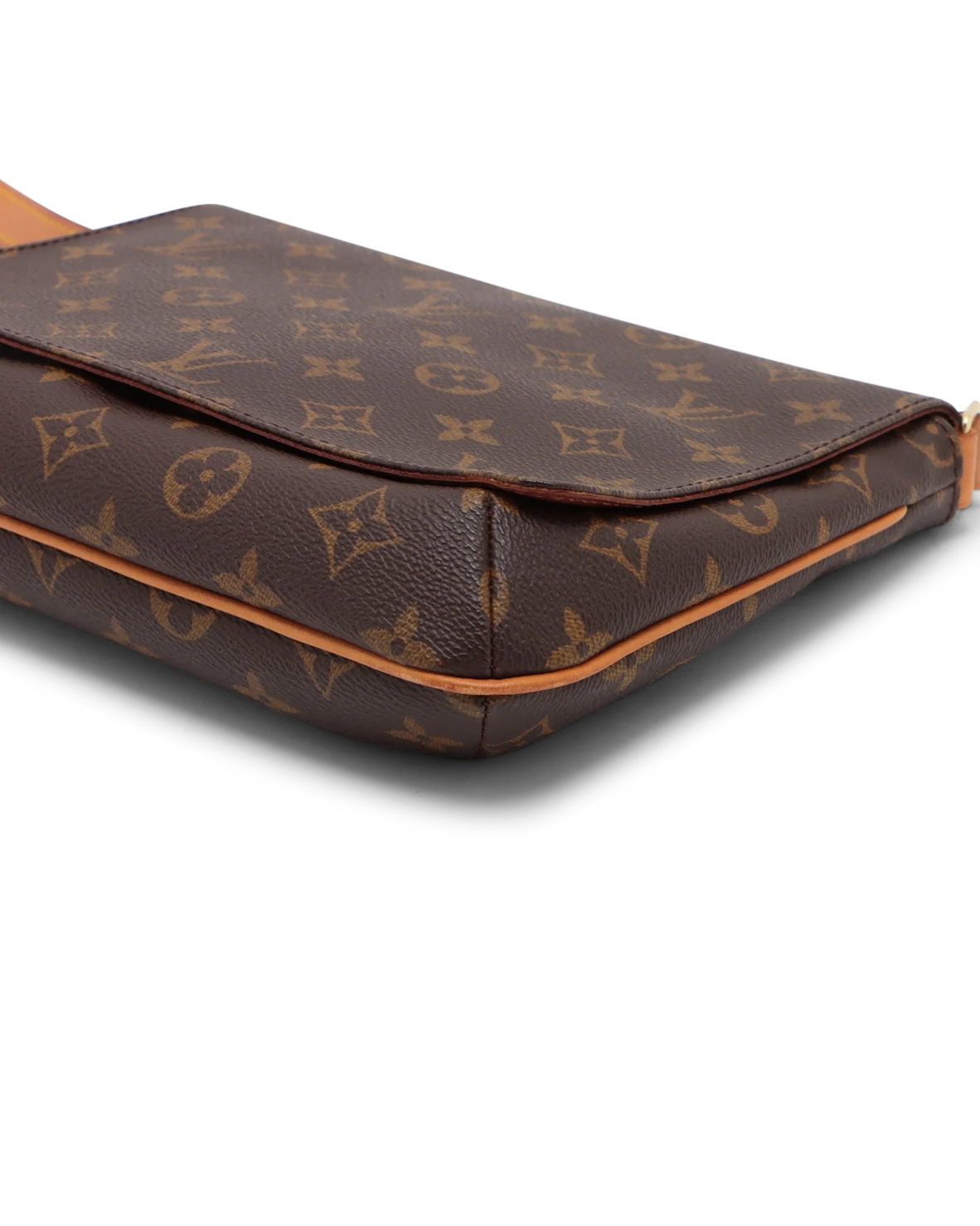 Pre-Owned Louis Vuitton Musette Tango M51388