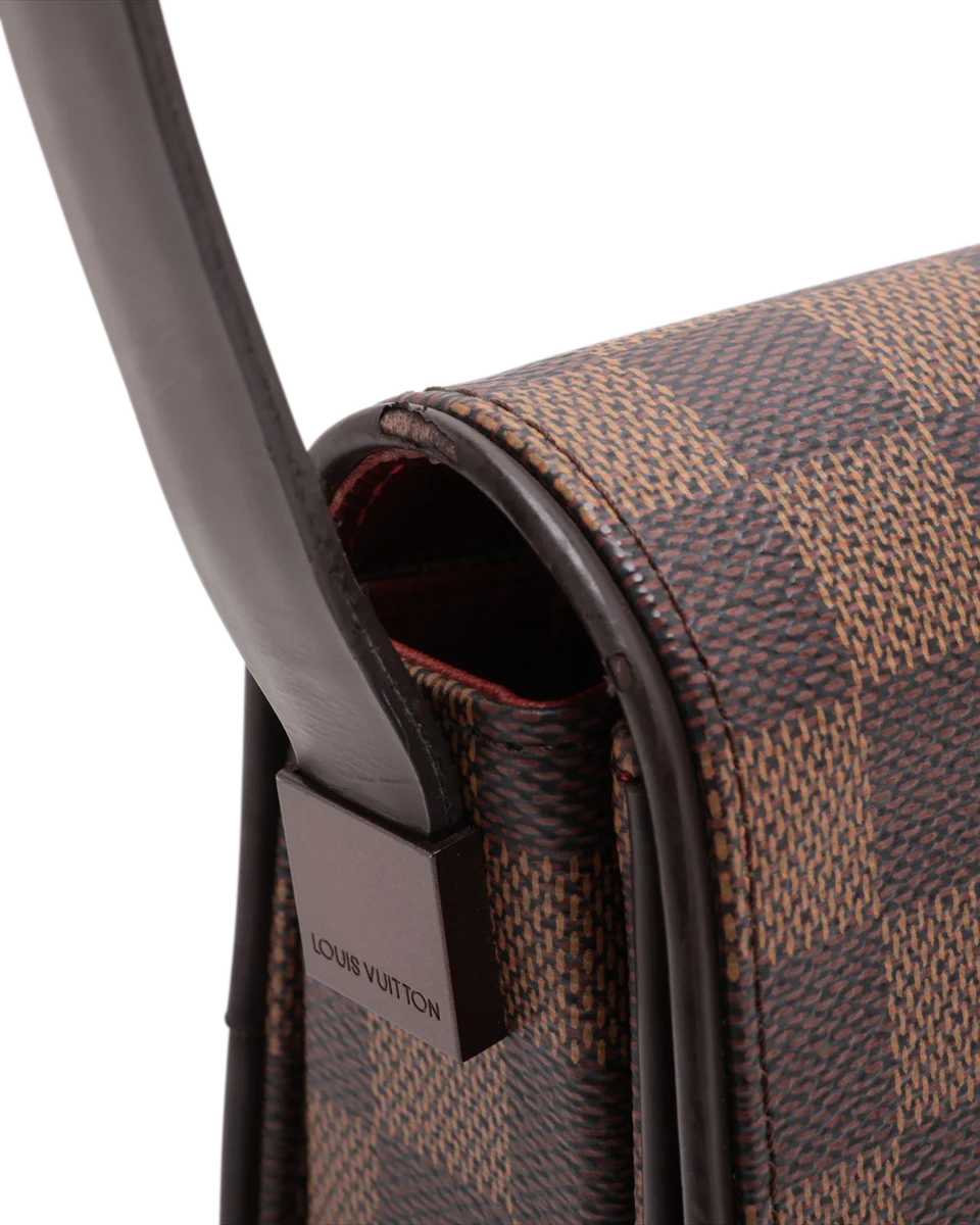 Pre-Owned Louis Vuitton Tribeca Carre N51161